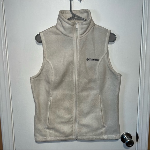 Columbia | White Fleece Vest - Picture 1 of 5